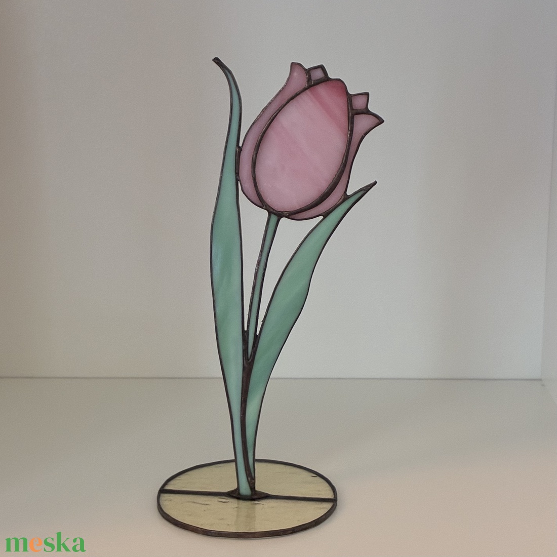Rózsaszín üveg tulipán - otthon & életmód - dekoráció - asztal és polc dekoráció - díszüveg - Meska.hu