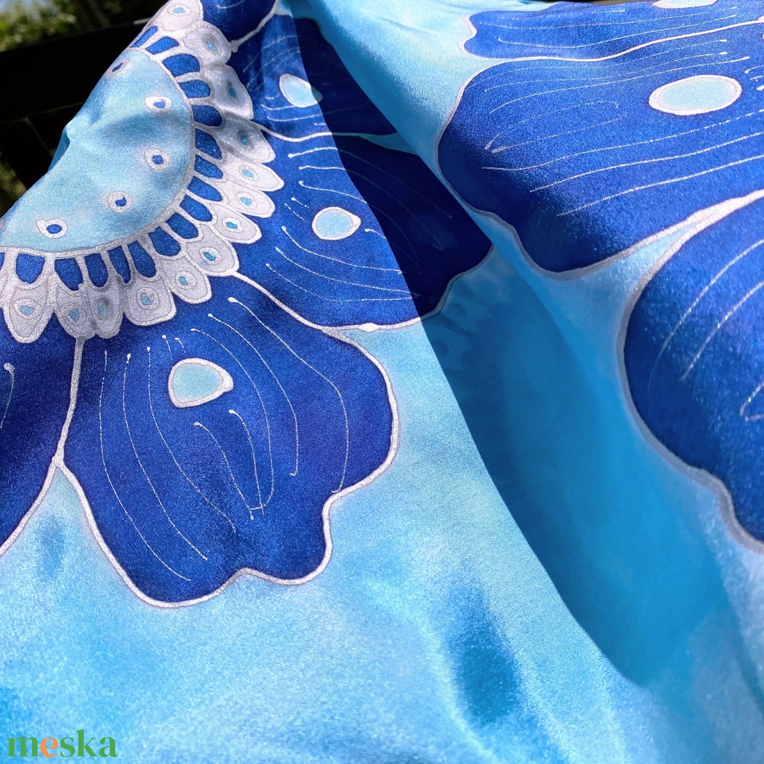 Kék indiai mintás kézzel festett  selyemkendő sál - ruha & divat - sál, sapka, kendő - kendő - Meska.hu