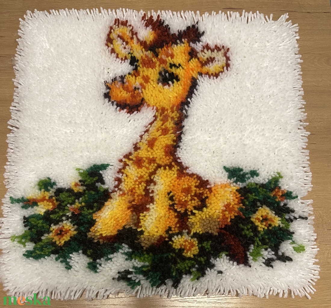 Cuki zsiráf subás párna � gyerekszobába tökéletes! - baba - mama - babaszoba-dekoráció - gyerek díszpárna - Meska.hu