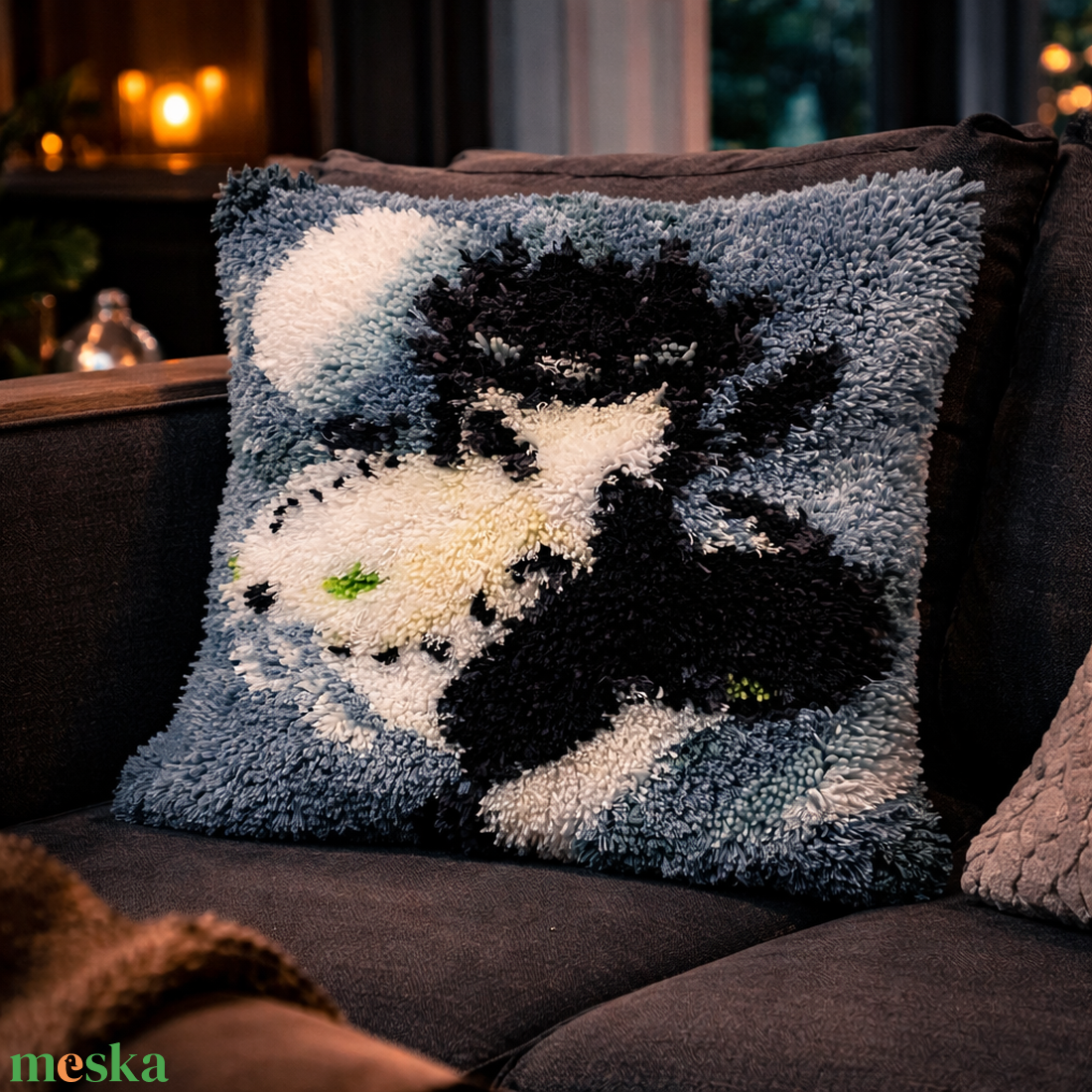 Egyedi suba párnahuzat � saját elképzelés alapján - otthon & életmód - lakástextil - párna & párnahuzat - díszpárna szett  - Meska.hu