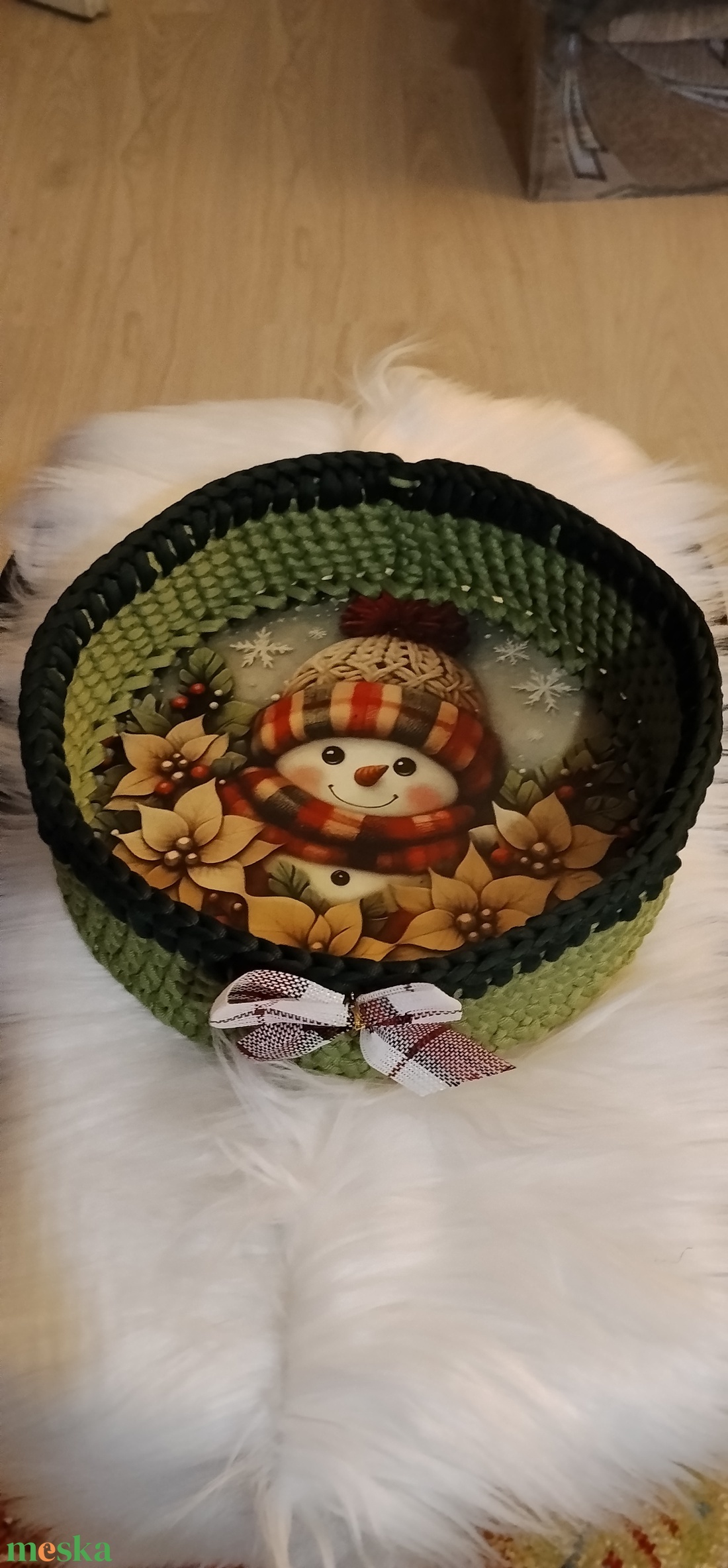 Horgolt kosárka - otthon & életmód - dekoráció - asztal és polc dekoráció - dekorációs tál, tartó - Meska.hu