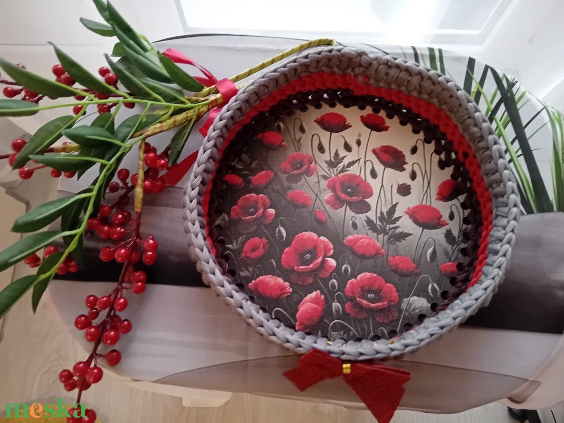 Horgolt kosárka - otthon & életmód - dekoráció - asztal és polc dekoráció - dekorációs tál, tartó - Meska.hu