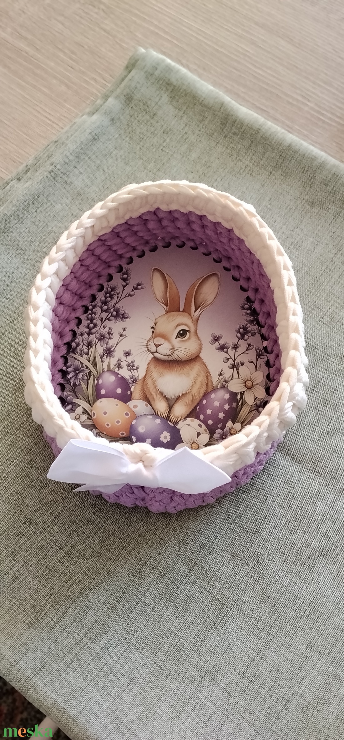 Horgolt kosárka tojás alakú - otthon & életmód - dekoráció - asztal és polc dekoráció - dekorációs tál, tartó - Meska.hu