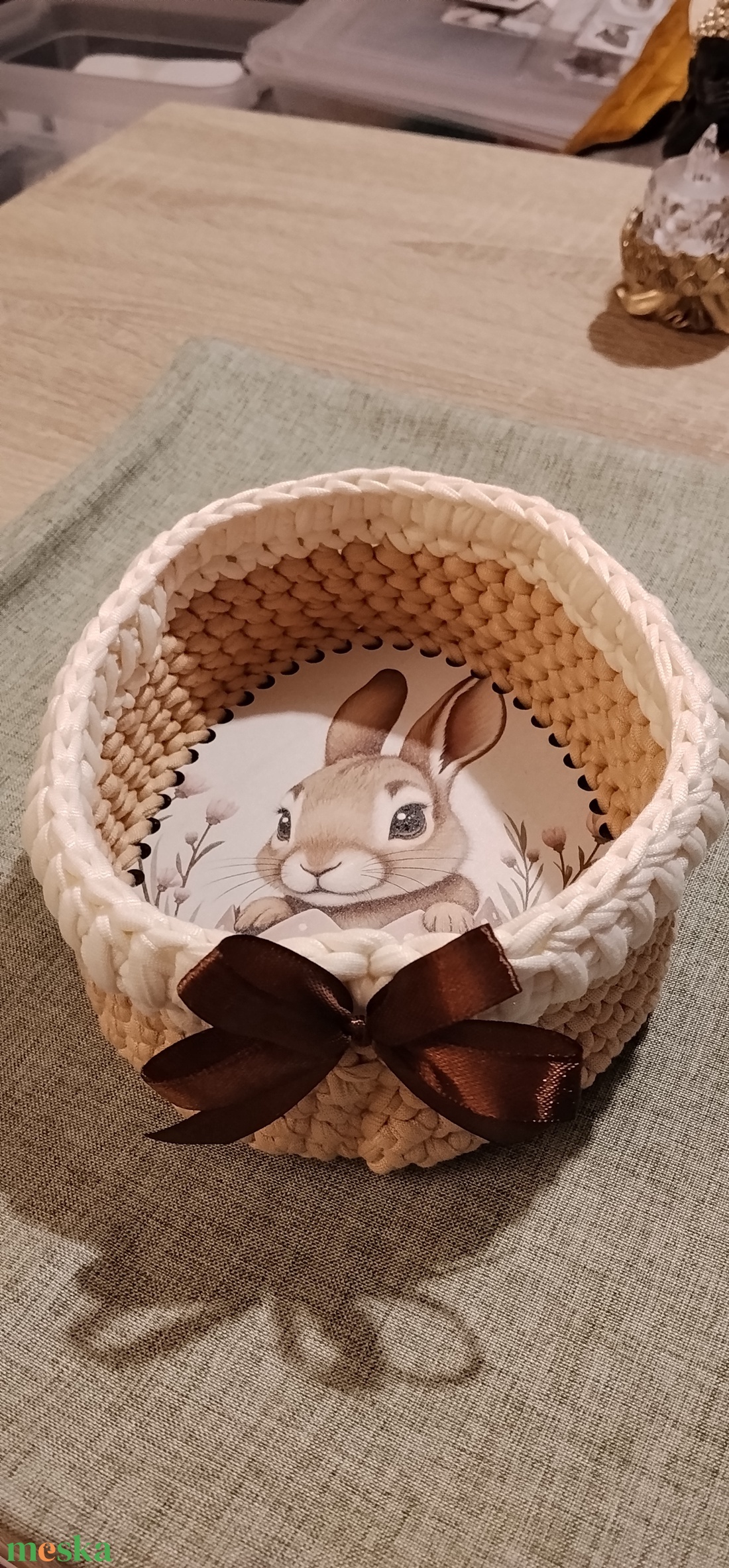 Horgolt kosárka tojás alakú - otthon & életmód - dekoráció - asztal és polc dekoráció - dekorációs tál, tartó - Meska.hu