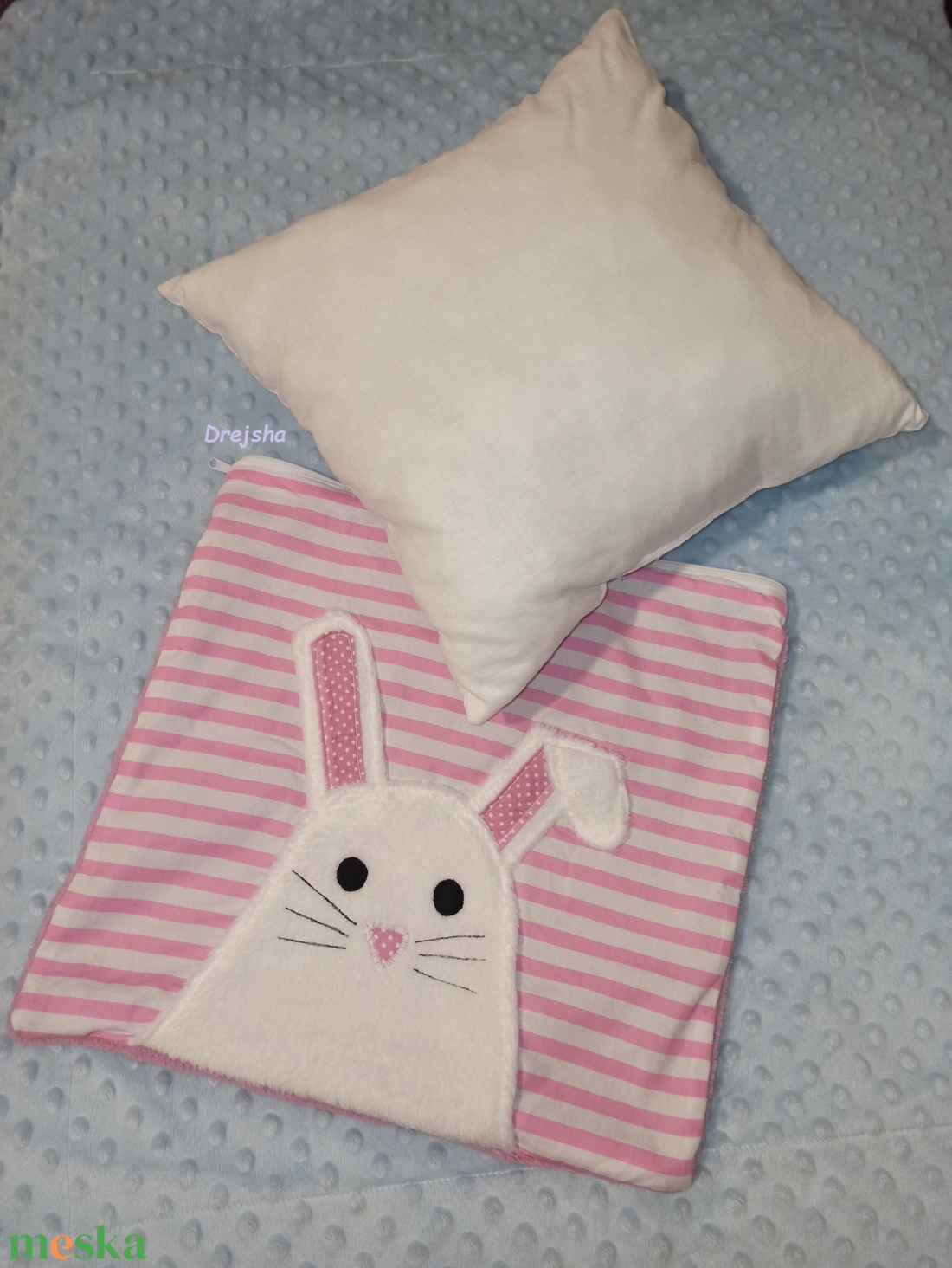 Nyuszis párna - baba - mama - babaszoba dekoráció - gyerek díszpárna - Meska.hu