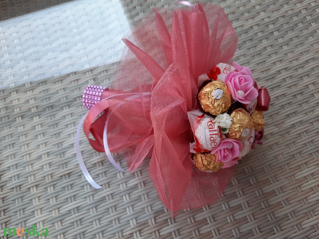 Csokicsokor Raffaello, Ferrero Rocher  - otthon & életmód - dekoráció - virágdísz és tartó - csokor & virágdísz - Meska.hu