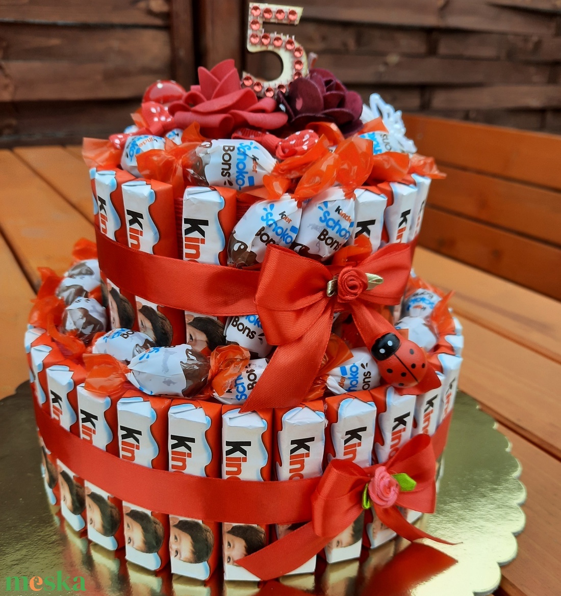 Kinder csoki torta születésnapra! - esküvő - dekoráció - asztaldísz - Meska.hu Kinder csoki torta születésnapra! - esküvő - dekoráció - asztaldísz - Meska.hu