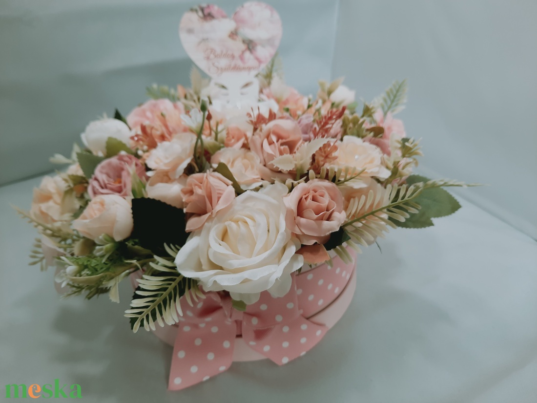 Virágdoboz pasztell színű  - esküvő - emlék & ajándék - doboz - Meska.hu