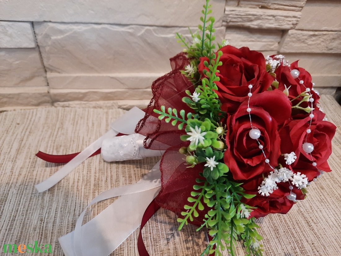 Örökcsokor, sötét piros - esküvő - menyasszonyi- és dobócsokor - Meska.hu