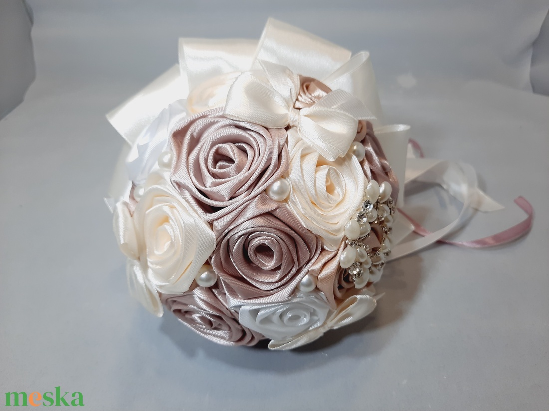 Rose gold,ekrü,púder színű örökcsokor - esküvő - menyasszonyi- és dobócsokor - Meska.hu Rose gold,ekrü,púder színű örökcsokor - esküvő - menyasszonyi- és dobócsokor - Meska.hu