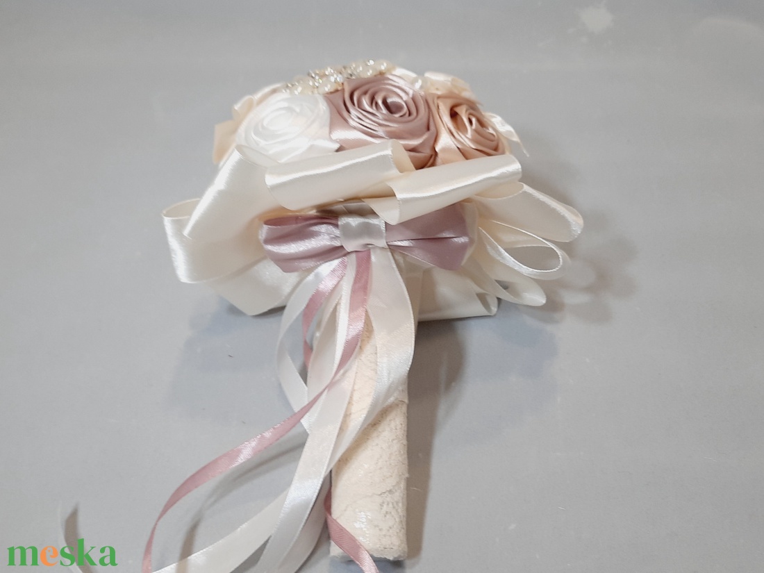 Rose gold,ekrü,púder színű örökcsokor - esküvő - menyasszonyi- és dobócsokor - Meska.hu Rose gold,ekrü,púder színű örökcsokor - esküvő - menyasszonyi- és dobócsokor - Meska.hu