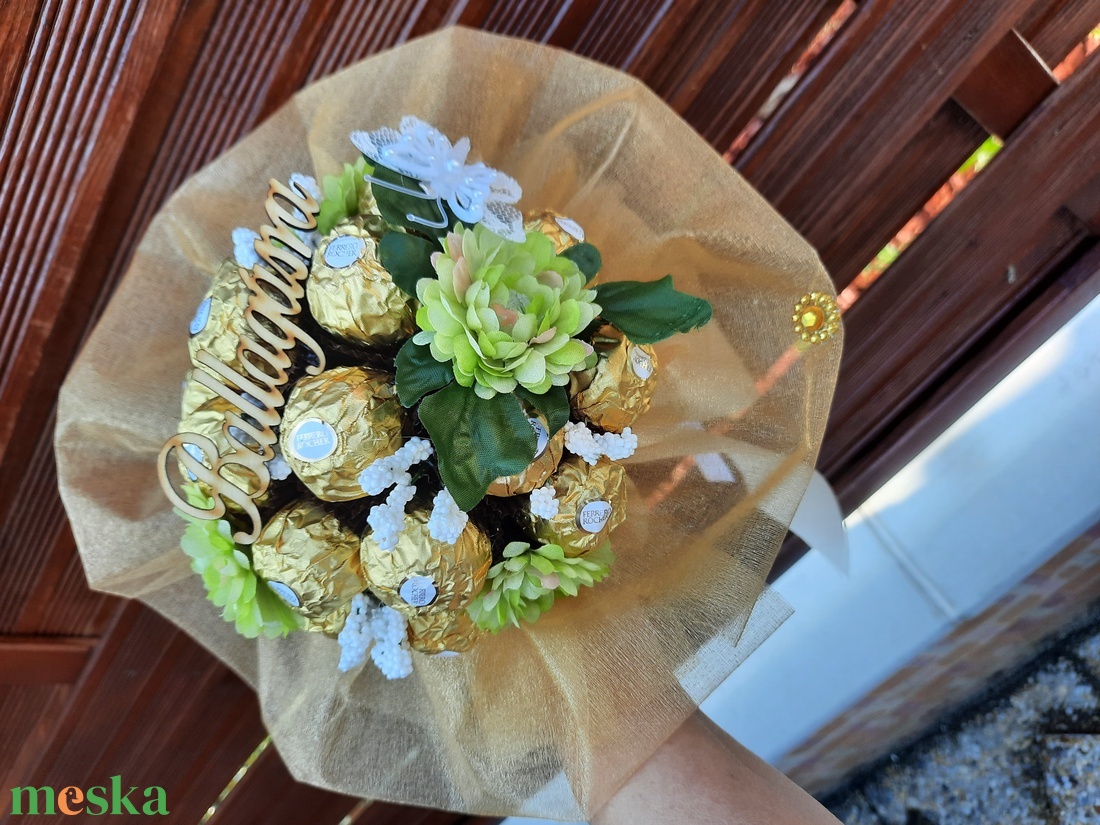 Rocher csokor ballagásra - otthon & életmód - dekoráció - virágdísz és tartó - csokor & virágdísz - Meska.hu Rocher csokor ballagásra - otthon & életmód - dekoráció - virágdísz és tartó - csokor & virágdísz - Meska.hu