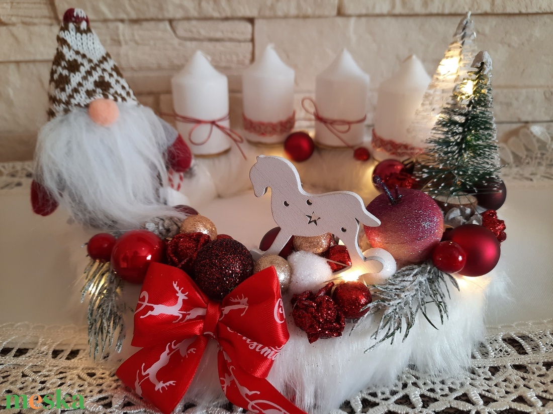 Piros fehér adventi koszorú világító ledsorral - karácsony - adventi díszek - adventi koszorú - Meska.hu Piros fehér adventi koszorú világító ledsorral - karácsony - adventi díszek - adventi koszorú - Meska.hu