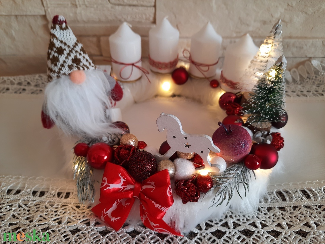 Piros fehér adventi koszorú világító ledsorral - karácsony - adventi díszek - adventi koszorú - Meska.hu Piros fehér adventi koszorú világító ledsorral - karácsony - adventi díszek - adventi koszorú - Meska.hu