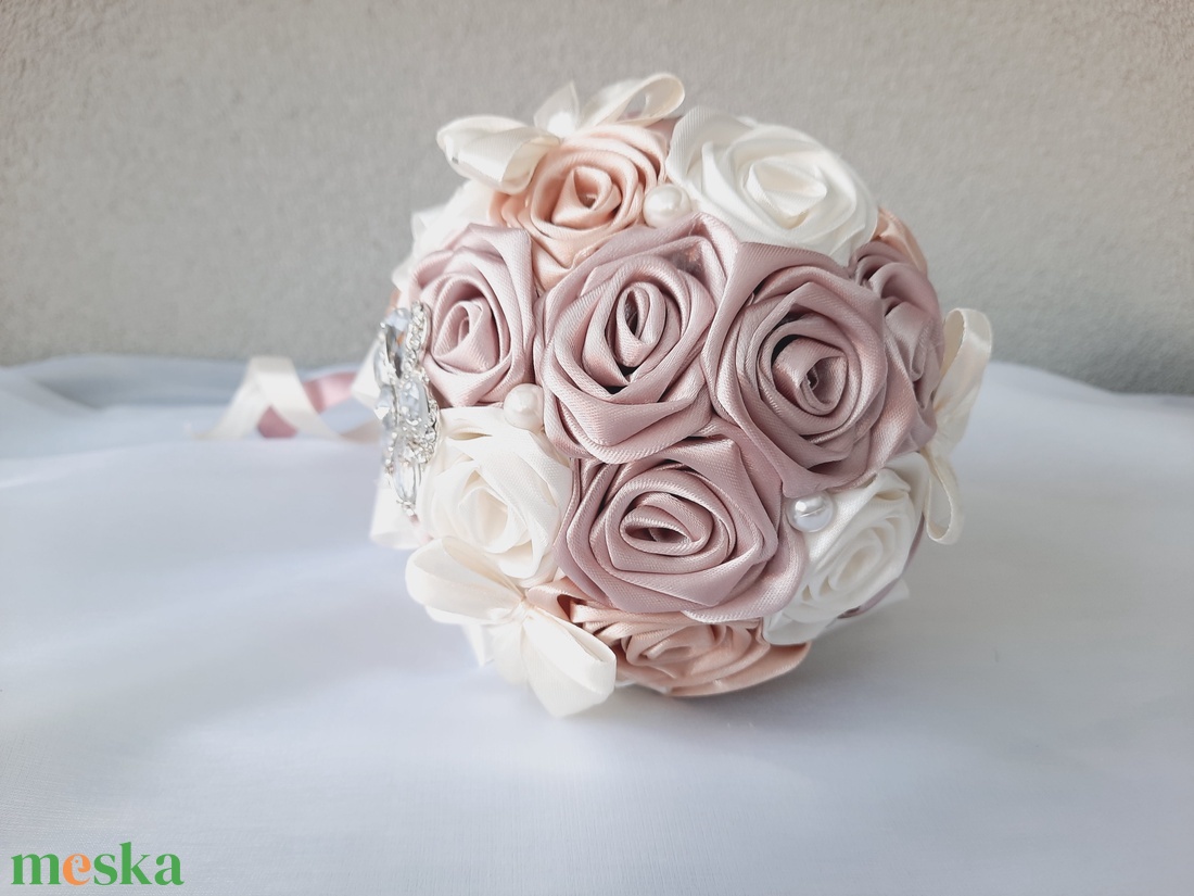 Rose gold,ekrü,púder színű örökcsokor - esküvő - menyasszonyi- és dobócsokor - Meska.hu