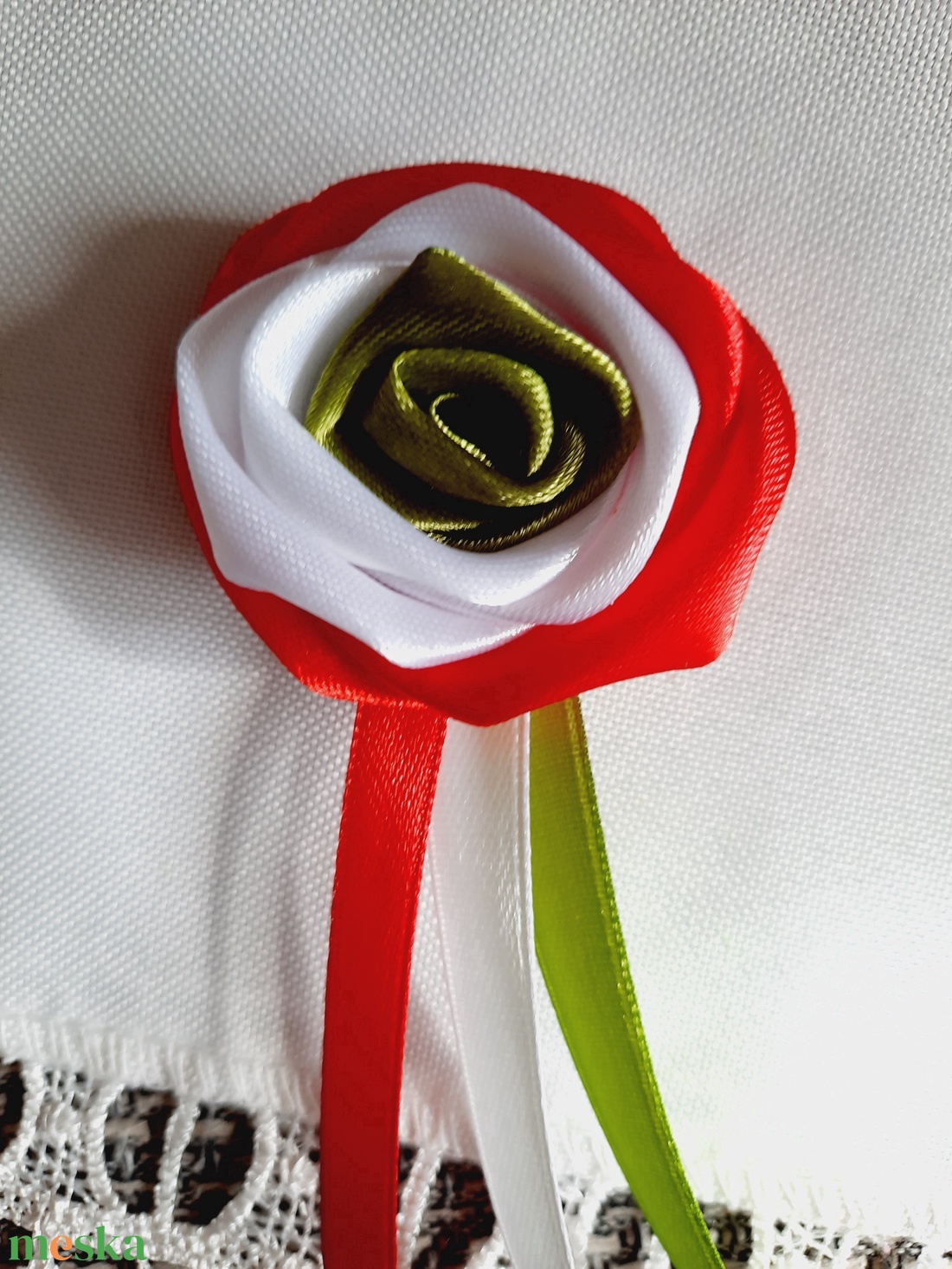 Nemzeti színű kitűző/5db/ - ékszer - kitűző és bross - Meska.hu