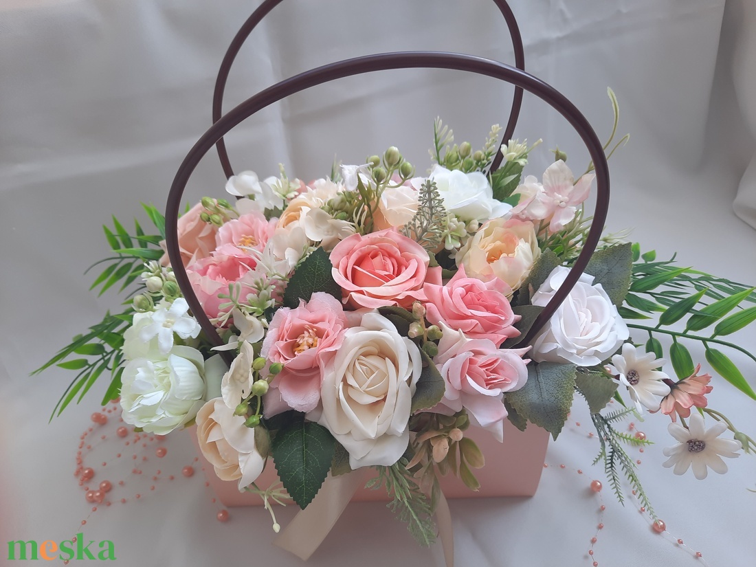 Virágtáska - otthon & életmód - dekoráció - asztal és polc dekoráció - asztaldísz - Meska.hu