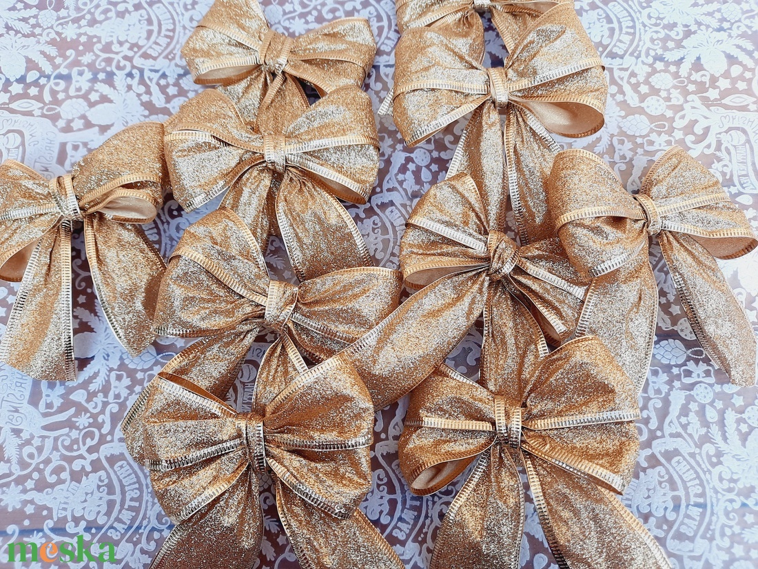 Karácsonyi masni rosegold színű  - karácsony - karácsonyi lakásdekoráció - karácsonyfadíszek - Meska.hu