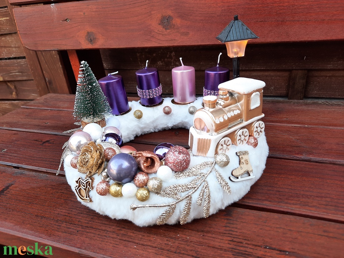 Adventi koszorú világító kandelláberrel, 3 lila,1 rózsaszín gyertyával - karácsony - adventi díszek - adventi koszorú - Meska.hu Adventi koszorú világító kandelláberrel, 3 lila,1 rózsaszín gyertyával - karácsony - adventi díszek - adventi koszorú - Meska.hu