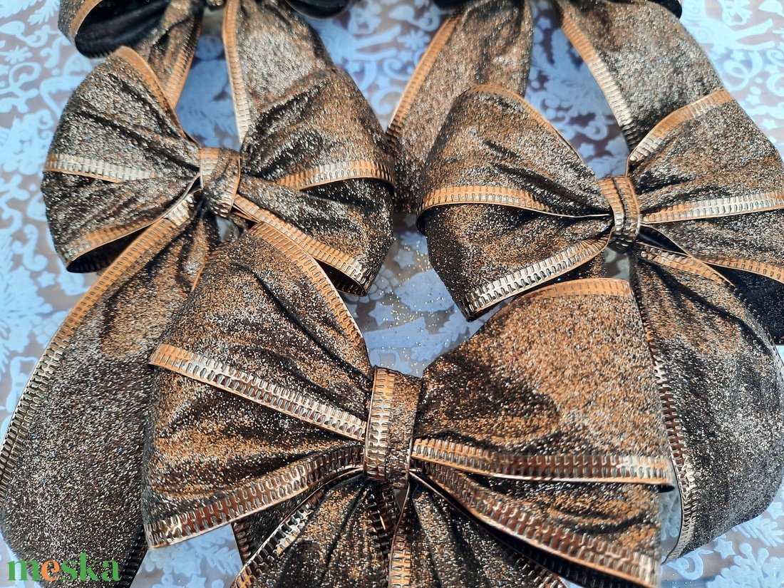 Karácsonyi masni  5db - karácsony - karácsonyi lakásdekoráció - karácsonyfadíszek - Meska.hu