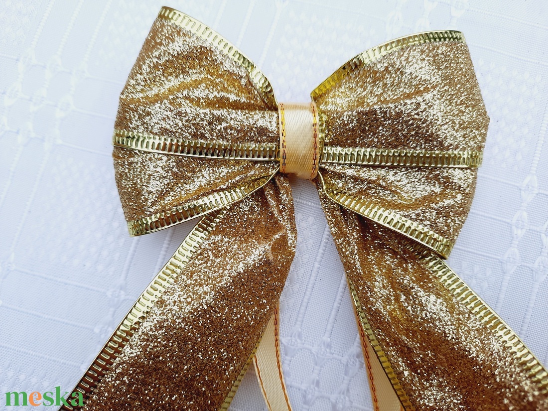 Karácsonyi masni rosegold színű  - karácsony - karácsonyi lakásdekoráció - karácsonyfadíszek - Meska.hu