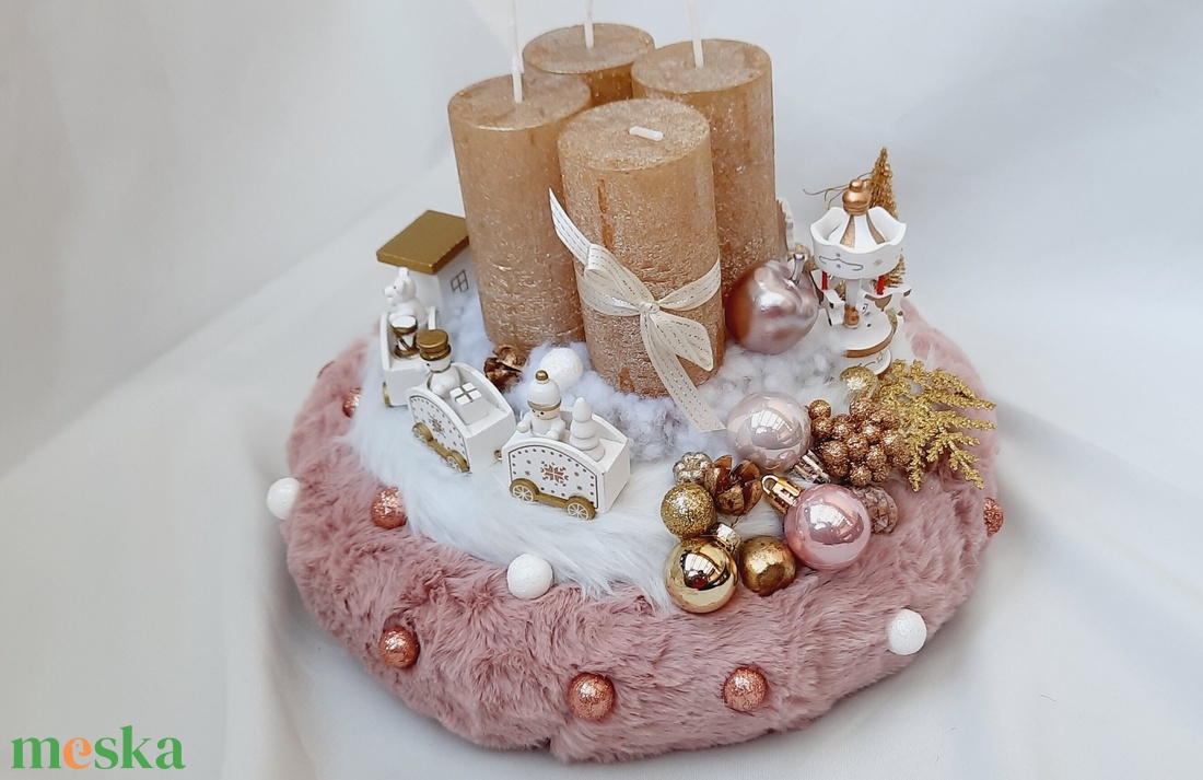 Adventi koszorú kisvonattal, körhintával,manóval - karácsony - adventi díszek - adventi koszorú - Meska.hu Adventi koszorú kisvonattal, körhintával,manóval - karácsony - adventi díszek - adventi koszorú - Meska.hu