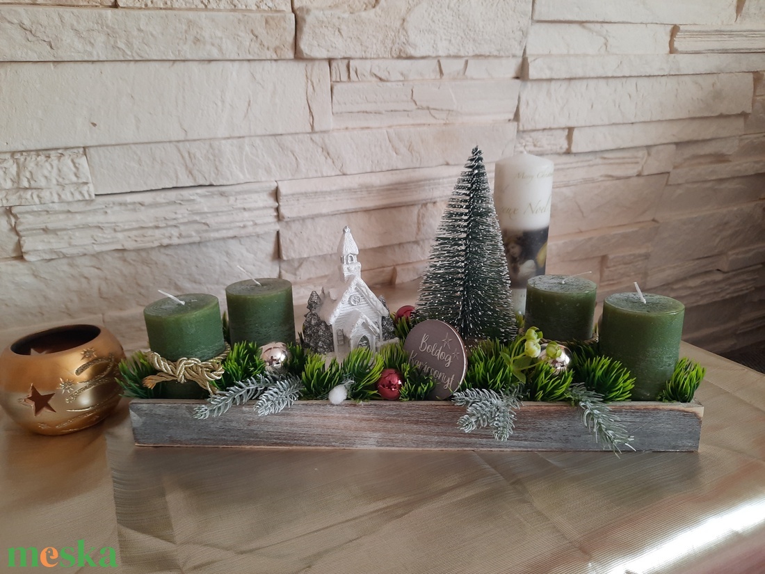 Adventi asztaldísz zöld,fehér - karácsony - adventi díszek - adventi koszorú - Meska.hu