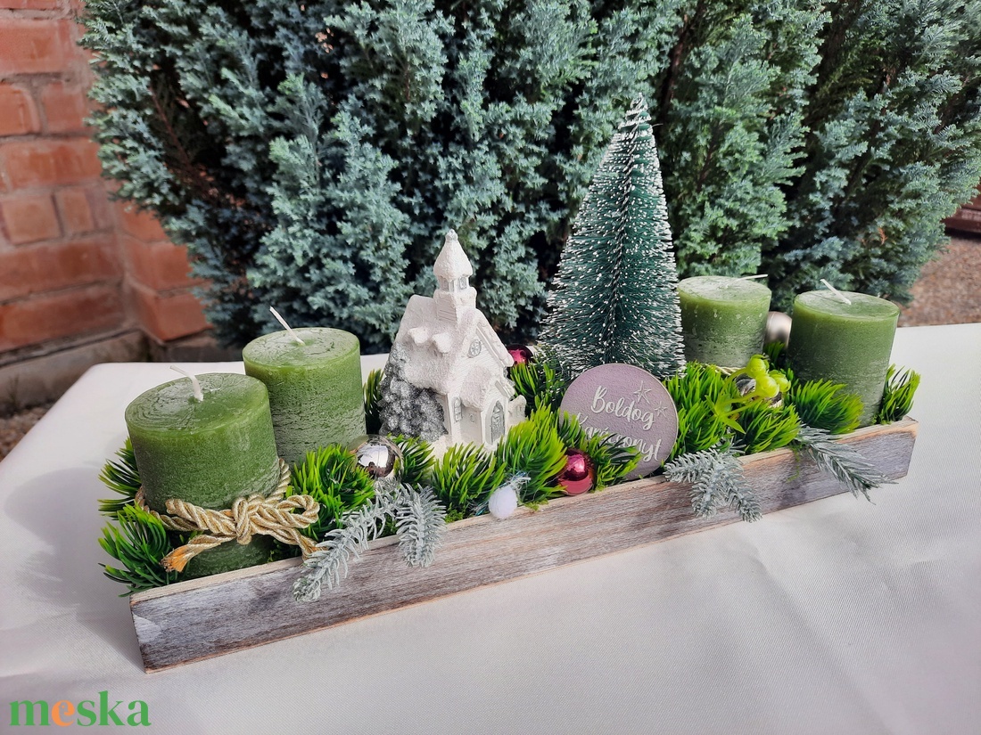Adventi asztaldísz zöld,fehér - karácsony - adventi díszek - adventi koszorú - Meska.hu
