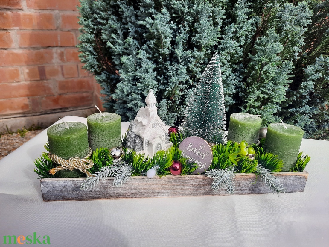 Adventi asztaldísz zöld,fehér - karácsony - adventi díszek - adventi koszorú - Meska.hu