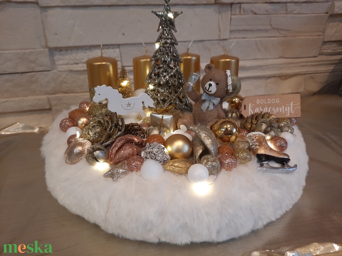 Macis adventi koszorú világító ledsorral  - karácsony - adventi díszek - adventi koszorú - Meska.hu