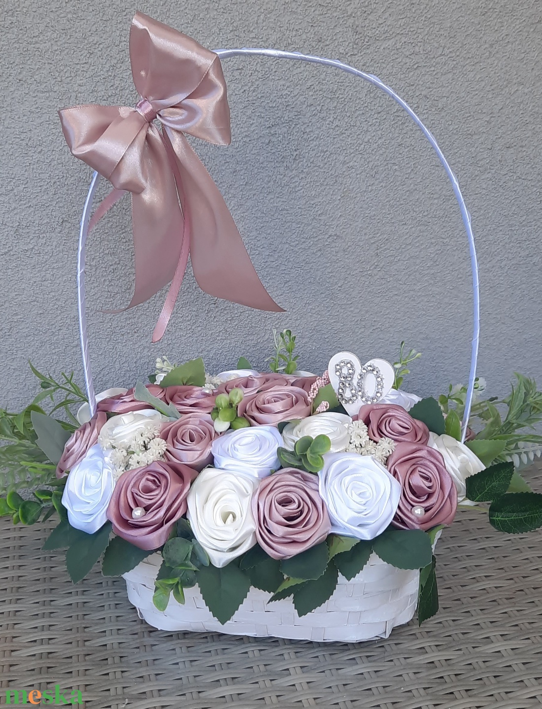 Virágkosár születésnapra  - otthon & életmód - virágdekoráció - virágok - virágbox - Meska.hu