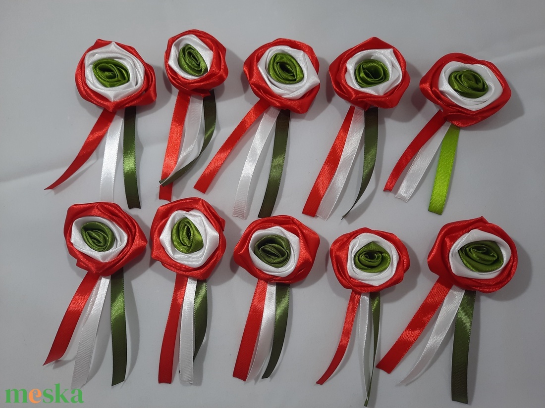 Kokárda  - ékszer - kitűző és bross - Meska.hu