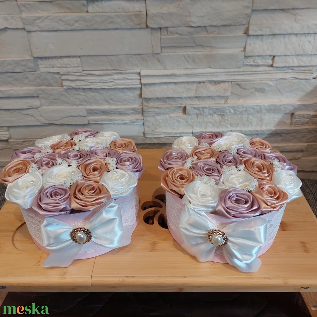 Szülőköszöntő virágdoboz selyemrózsákkal/2db/ - esküvő - emlék & ajándék - doboz - Meska.hu