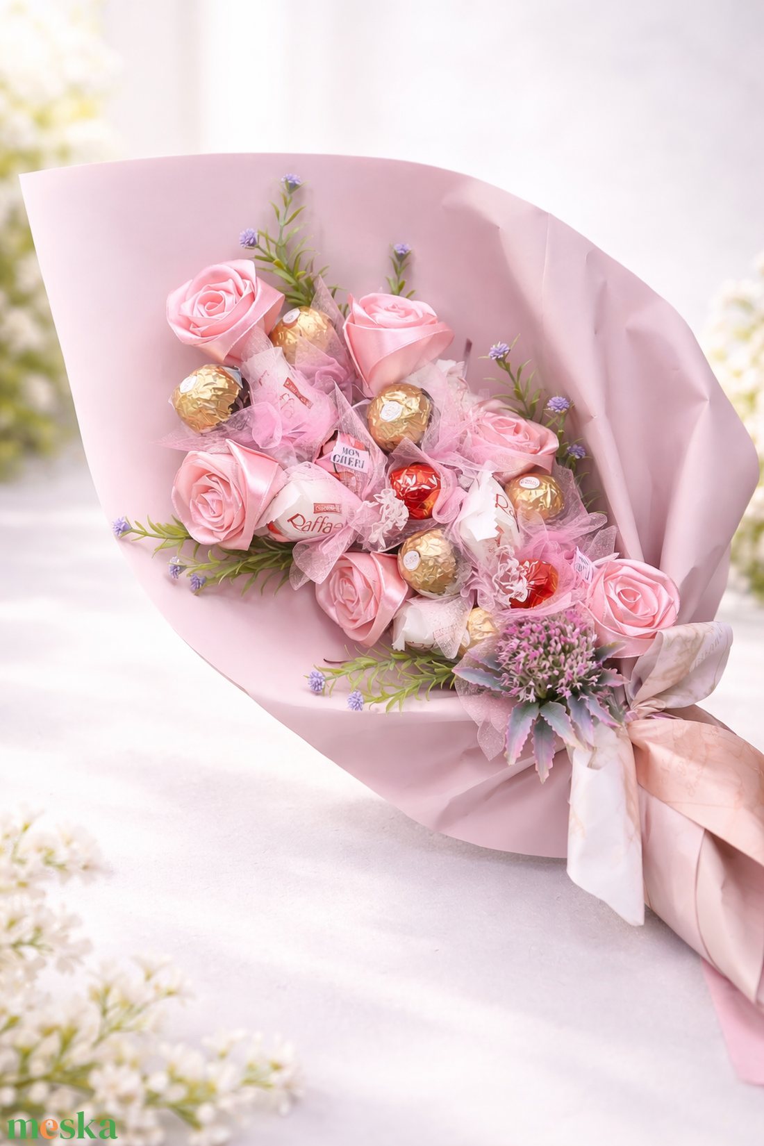 Csokicsokor vegyes csokikkal,rózsákkal  - otthon & életmód - vallás - temetkezési tárgy - sírcsokor, virág dekoráció - Meska.hu