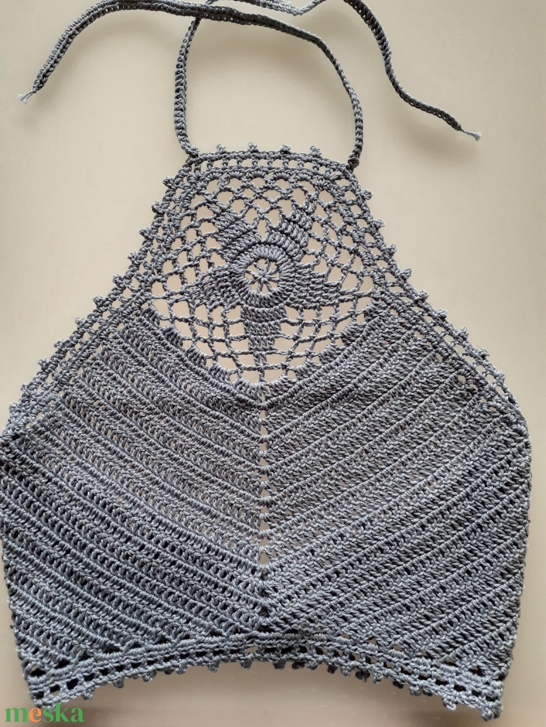 Horgolt virágmintás denimkék top - ruha & divat - női ruha - top - Meska.hu Horgolt virágmintás denimkék top - ruha & divat - női ruha - top - Meska.hu