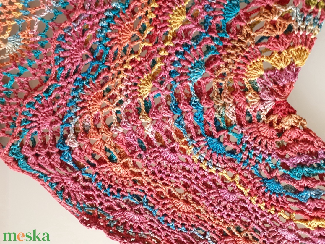 Tarka hexagon kardigán - ruha & divat - női ruha - pulóver - Meska.hu Tarka hexagon kardigán - ruha & divat - női ruha - pulóver - Meska.hu