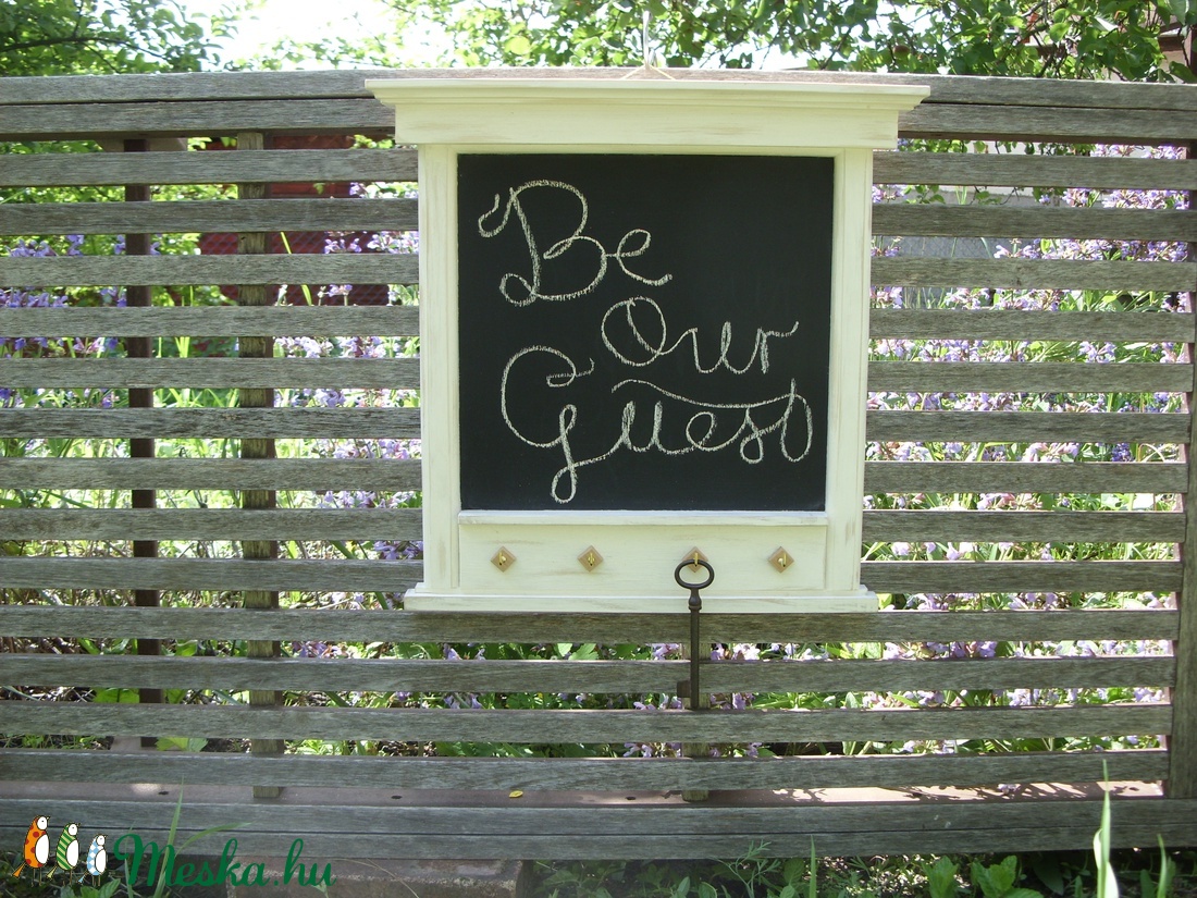 Üzenőtábla kulcstartó Üzenőfal dekoráció lakberendezés otthon vintage fali kulcstartó antikolt tároló fali akasztó -  - Meska.hu
