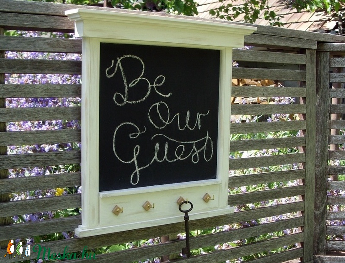 Üzenőtábla kulcstartó Üzenőfal dekoráció lakberendezés otthon vintage fali kulcstartó antikolt tároló fali akasztó -  - Meska.hu