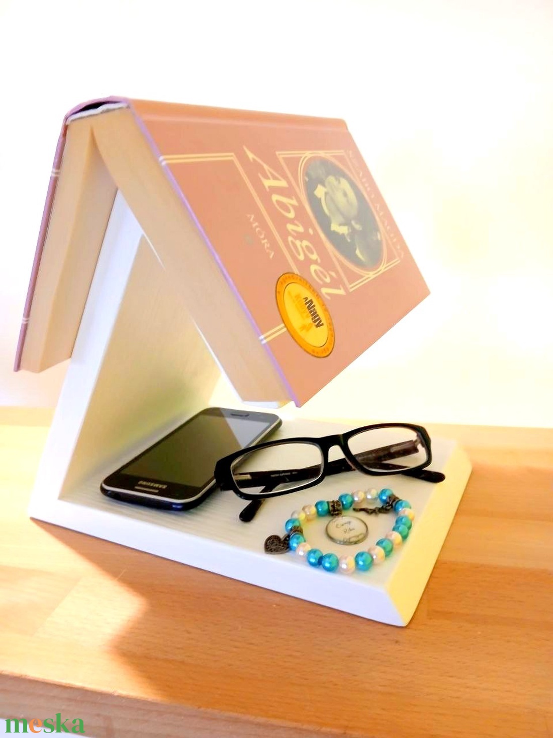 Könyves asztali rendező  telefon, óra, szemüveg tartó - otthon & életmód - tárolás & rendszerezés - íróasztali tároló - Meska.hu