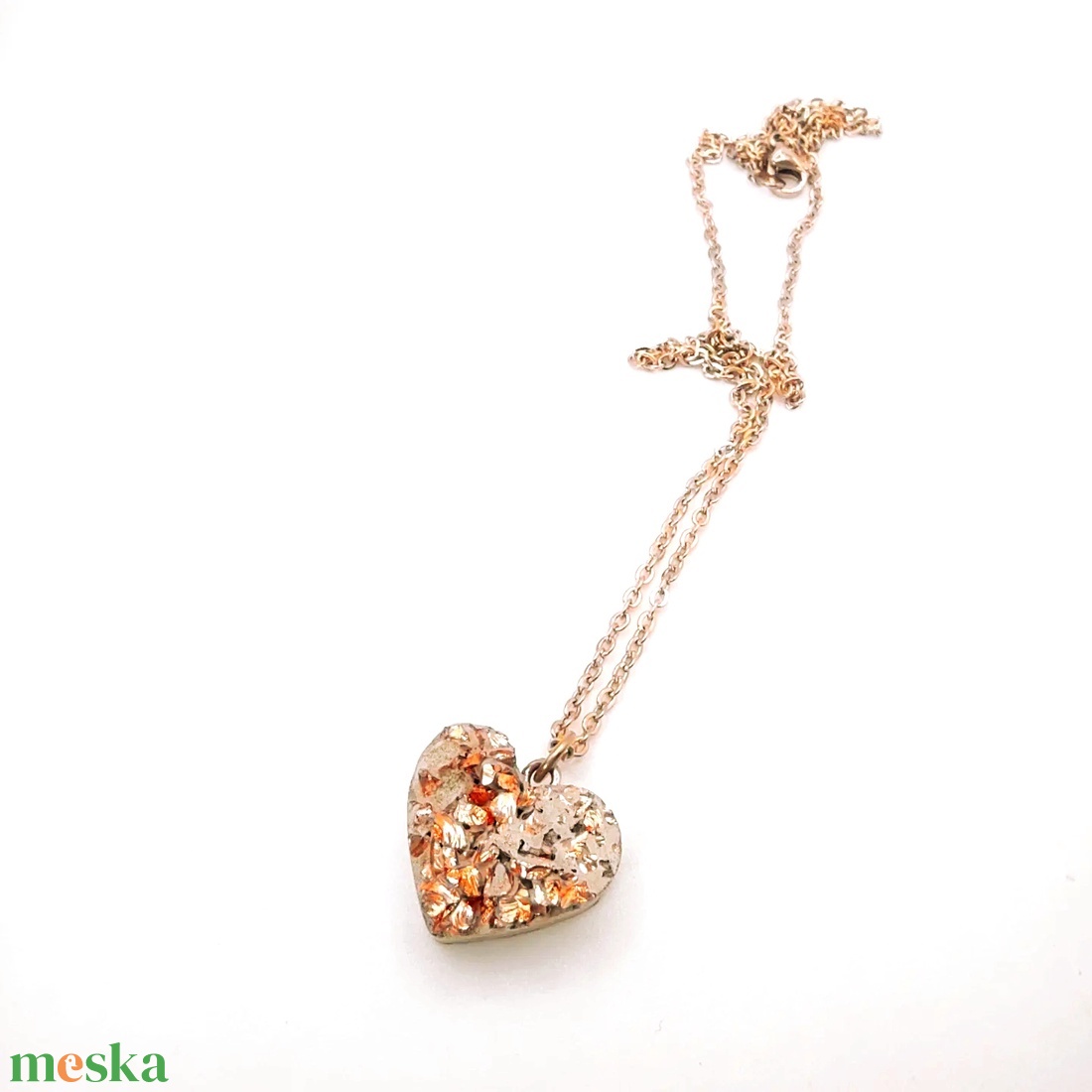 Beton szív medál rozé arany nemesacél szerelékkel  - ékszer - nyaklánc - medál - Meska.hu
