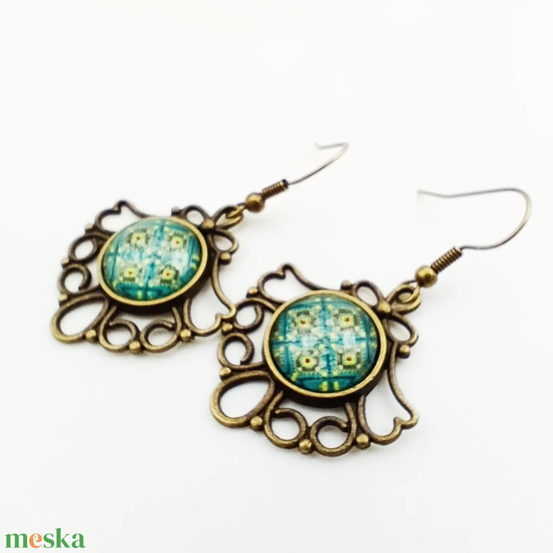 Vintage zöld üveglencsés fülbevaló  - ékszer - fülbevaló - csillár fülbevaló - Meska.hu