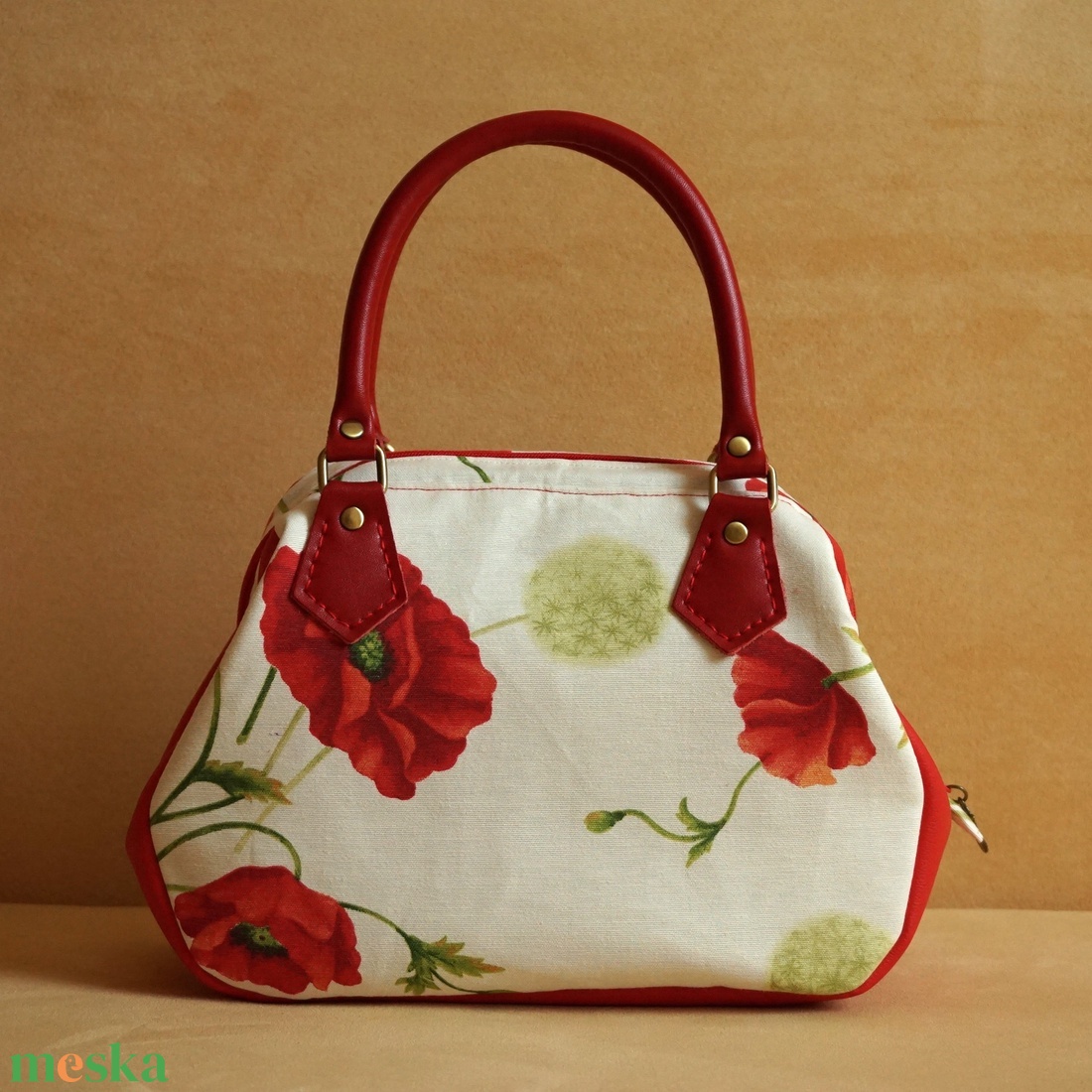 Pipacsos  nőcis táska - táska & tok - kézitáska & válltáska - kézitáska - Meska.hu