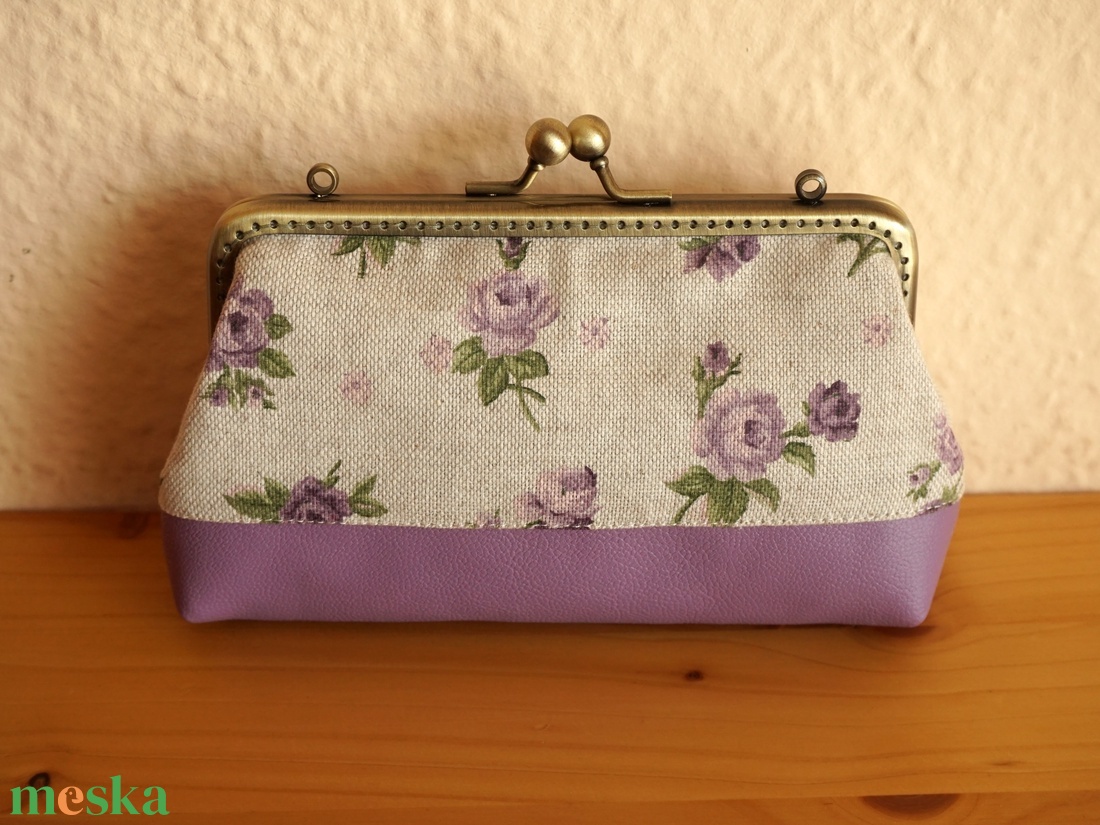 Virágos neszi  - táska & tok - pénztárca & más tok - pénztárca - Meska.hu