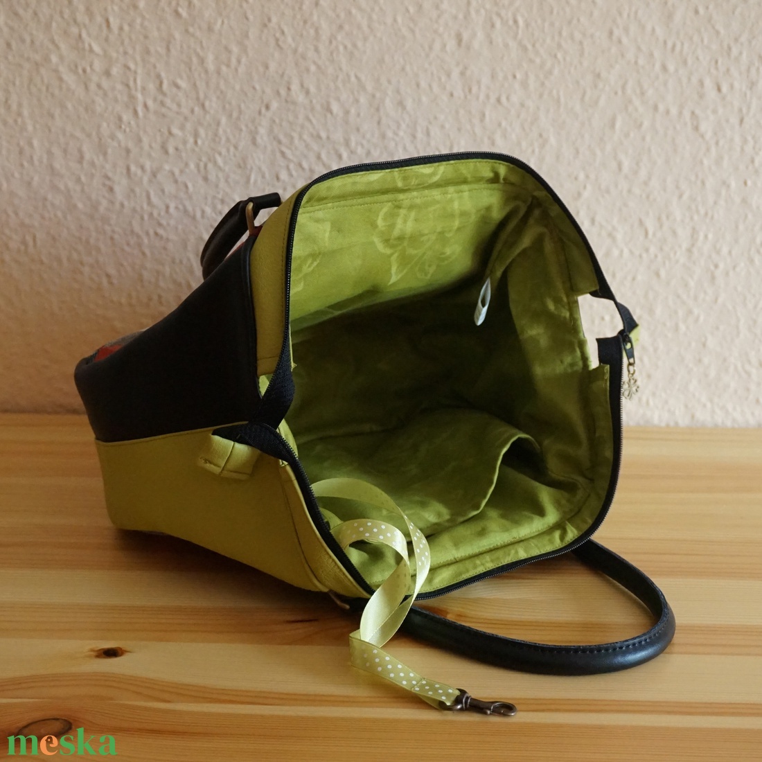 Bolondos táska :-) - táska & tok - kézitáska & válltáska - kézitáska - Meska.hu