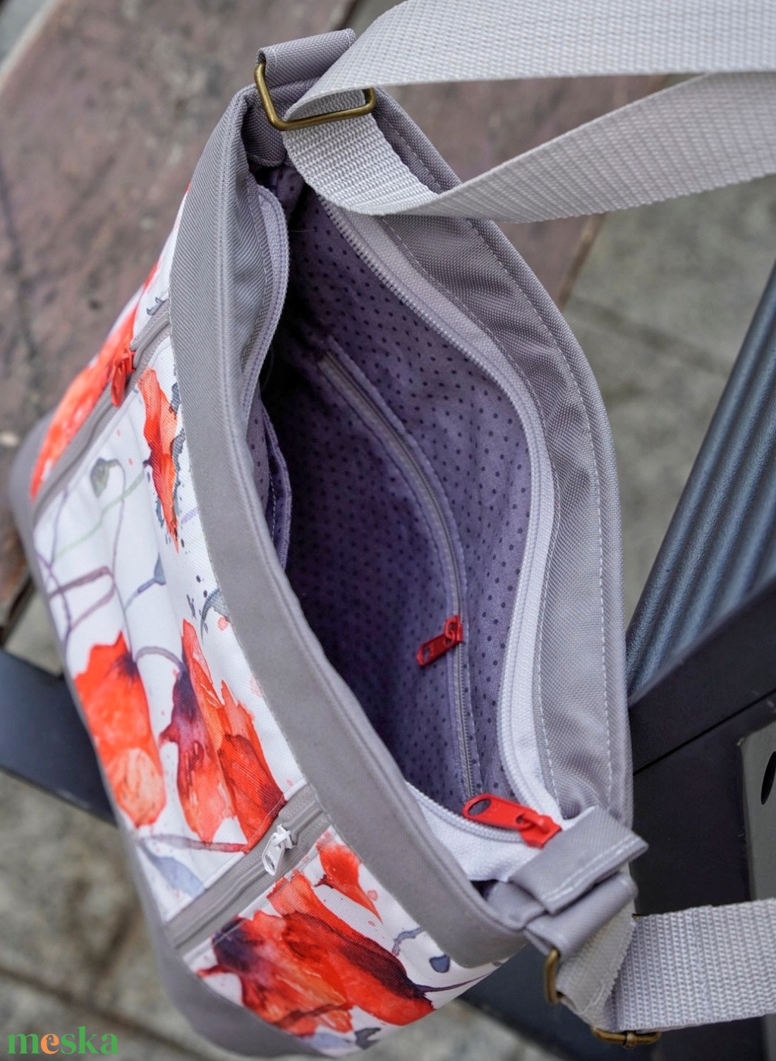 Pipacsos válltáska - táska & tok - kézitáska & válltáska - vállon átvethető táska - Meska.hu