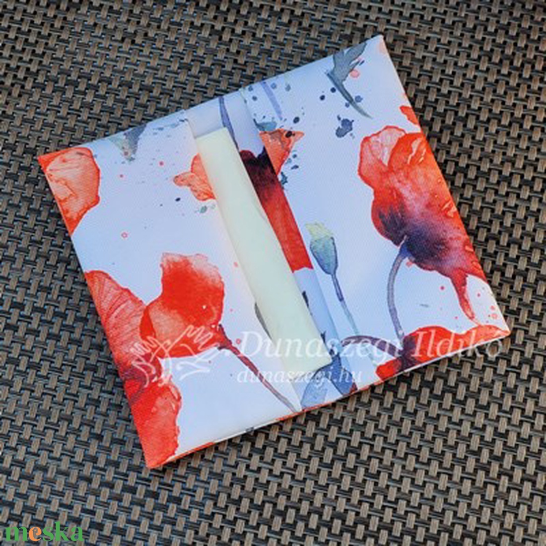 Pipacsos zsebkendőtartó - otthon & életmód - tárolás & rendszerezés - zsebkendőtartó - Meska.hu