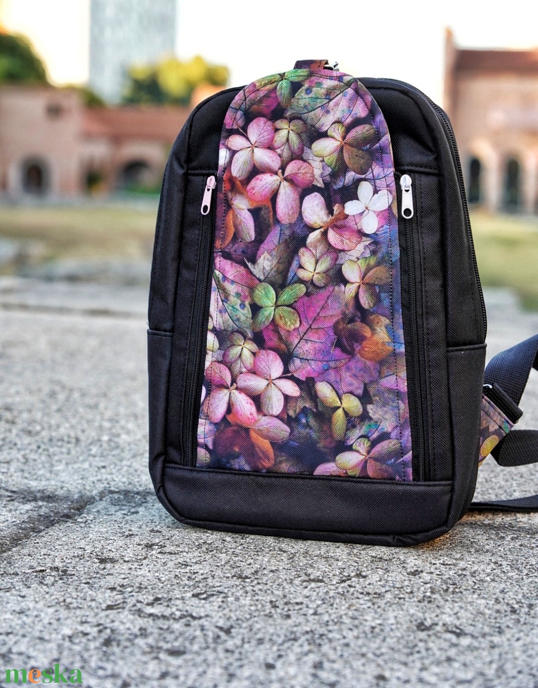 Oldal hátizsák - táska & tok - hátizsák - kishátizsák - Meska.hu