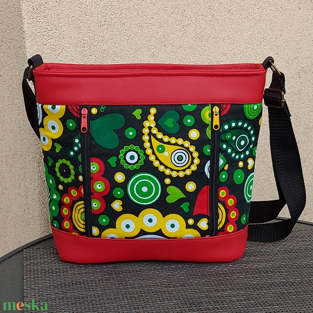  Afrikai mintás válltáska - táska & tok - kézitáska & válltáska - vállon átvethető táska - Meska.hu
