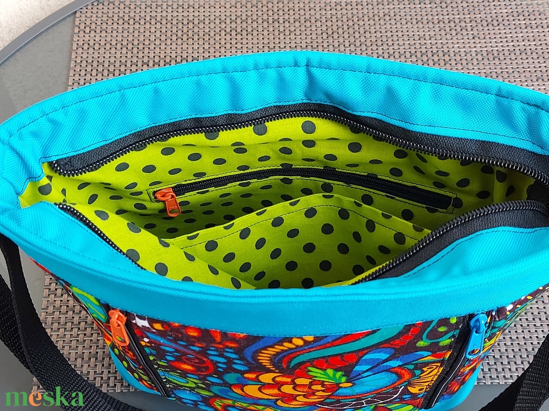  Afrikai mintás válltáska - táska & tok - kézitáska & válltáska - vállon átvethető táska - Meska.hu