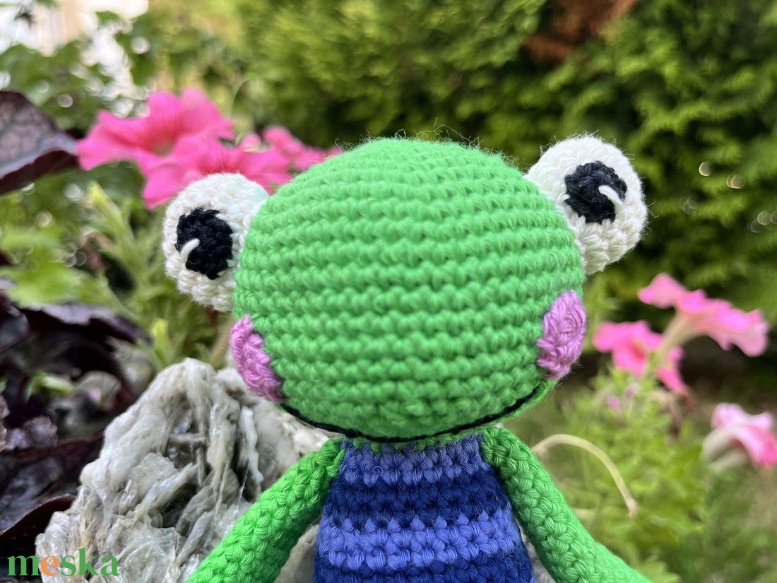 Horgolt leveli béka amigurumi figura - játék & sport - plüssállat & játékfigura - béka - Meska.hu Horgolt leveli béka amigurumi figura - játék & sport - plüssállat & játékfigura - béka - Meska.hu